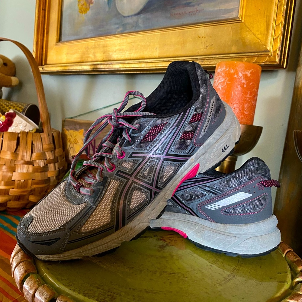 Asics Gel Venture 6 Grey Trail Running Shoes Cushion Comfort - 9.5
